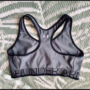 Under Armour Compression Racerback Sports Bra